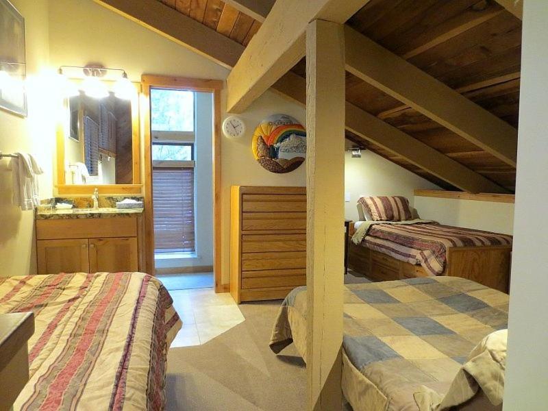 114 Premium Mammoth Lakes