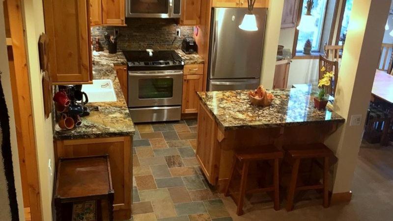 114 Premium Mammoth Lakes